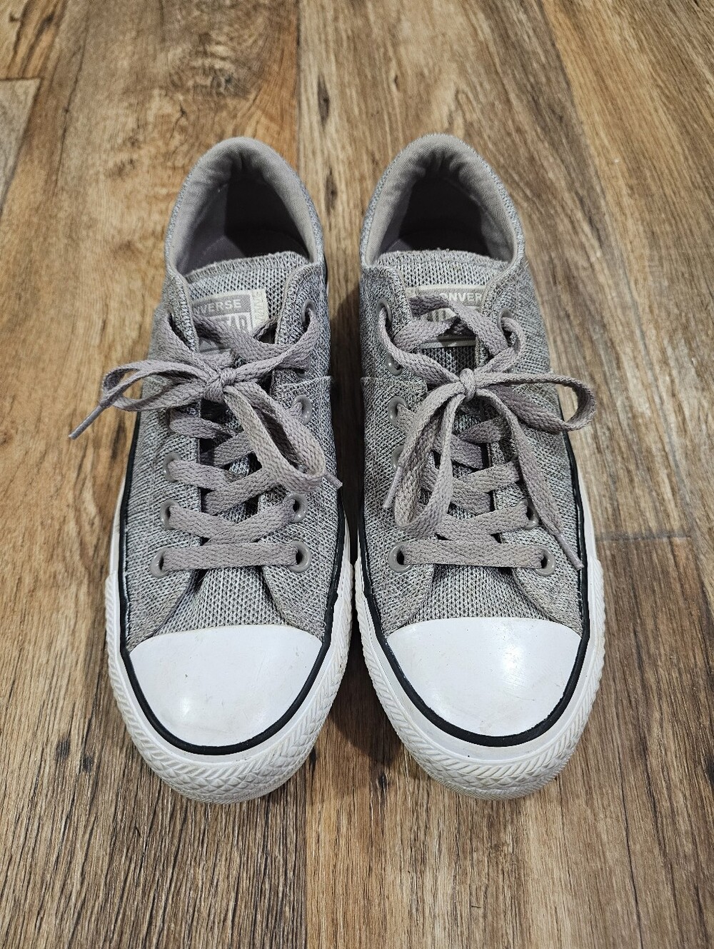 Converse All Star Low Top Knit Sneakers in Grey – Women's US 7